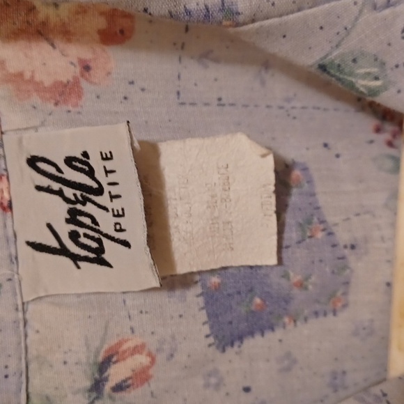 Tap & Co Petite Short Sleeve Button Up Blouse - Size Medium - Picture 3 of 5